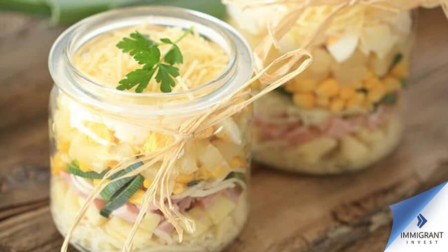 Слоеный салат – блюдо австрийской кухни